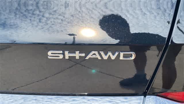 Photo of 2025 Black Acura MDX