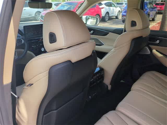 Photo of 2026 White Acura MDX