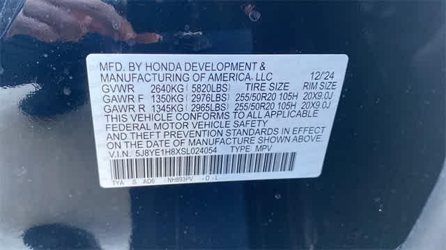 Photo of 2025 Black Acura MDX