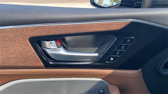 Photo of 2025 Black Acura MDX