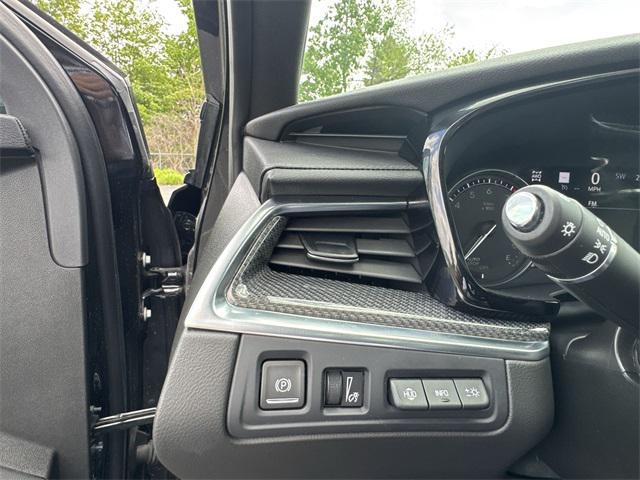 Photo of 2024 Stellar Black Metallic Cadillac XT5