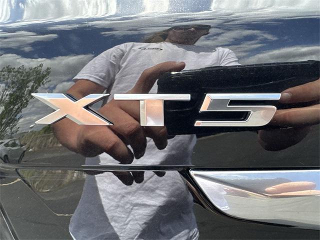 Photo of 2024 Stellar Black Metallic Cadillac XT5