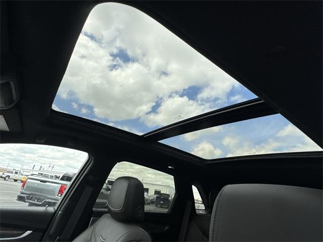 Photo of 2024 Stellar Black Metallic Cadillac XT5