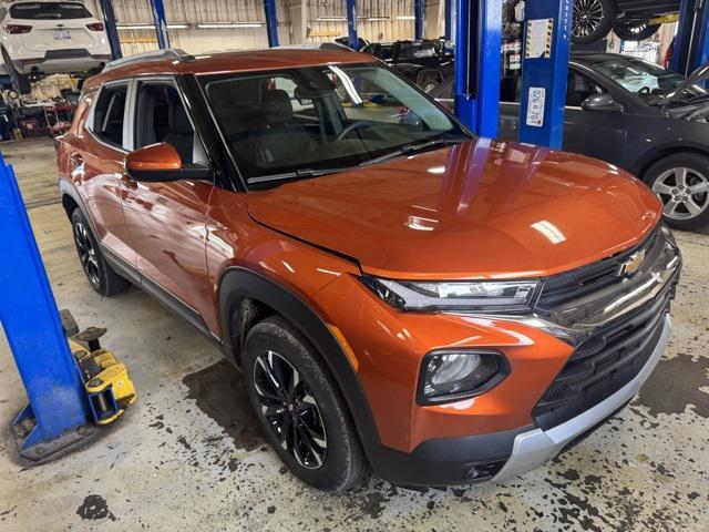Photo of 2023 Vivid Orange Metallic Chevrolet Trailblazer