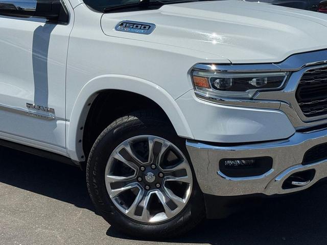 Photo of 2023 Bright White Clearcoat RAM 1500