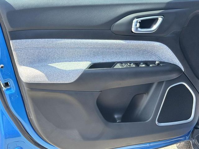Photo of 2025 Hydro Blue Pearlcoat Jeep Compass