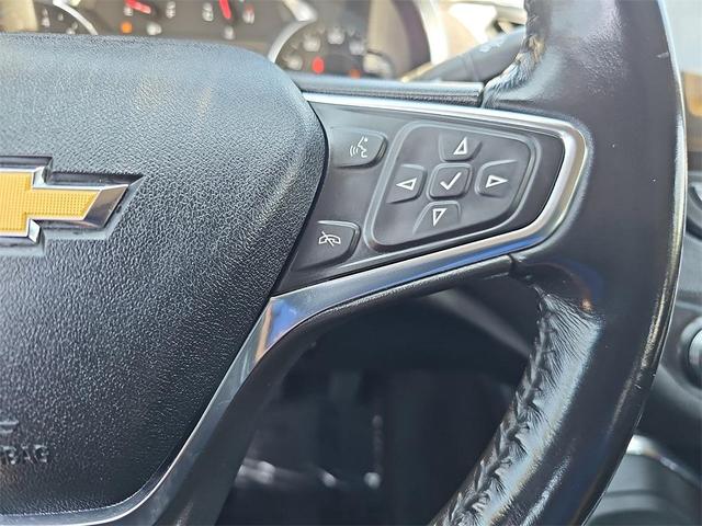 Photo of 2018 Iridescent Pearl Tricoat Chevrolet Malibu