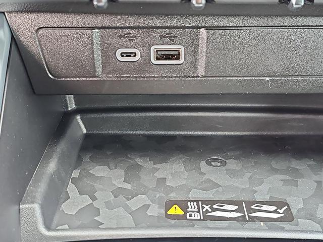 Photo of 2026 White Sand Chevrolet Colorado