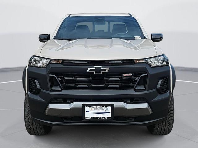 Photo of 2026 White Sand Chevrolet Colorado