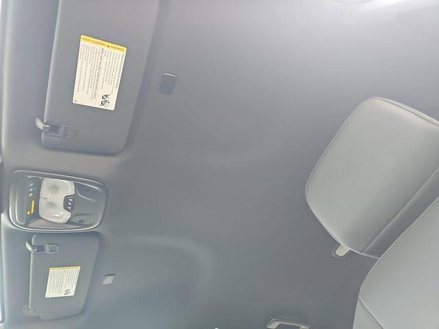 Photo of 2026 White Sand Chevrolet Colorado