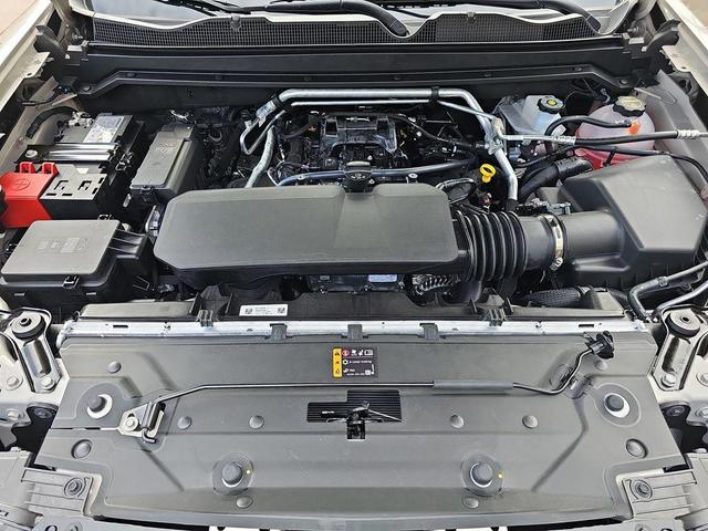 Photo of 2026 White Sand Chevrolet Colorado