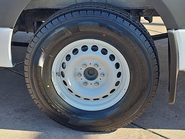 Photo of 2020 Arctic White Mercedes-Benz Sprinter 2500
