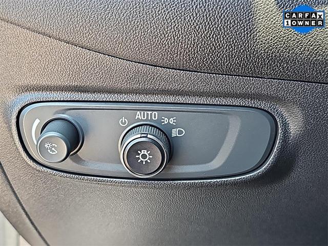 Photo of 2022 Mosaic Black Metallic Chevrolet Equinox