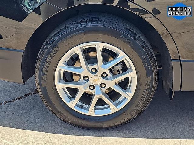 Photo of 2022 Mosaic Black Metallic Chevrolet Equinox