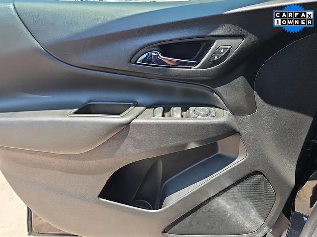 Photo of 2022 Mosaic Black Metallic Chevrolet Equinox