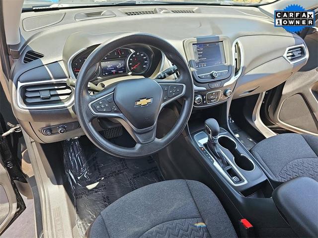 Photo of 2022 Mosaic Black Metallic Chevrolet Equinox