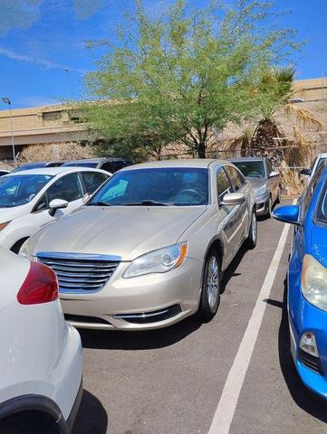 2014 Chrysler 200