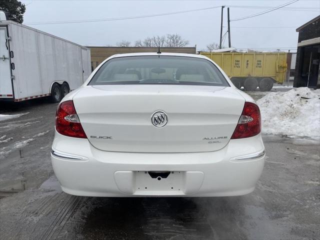 Photo of 2008 White Opal Buick LaCrosse