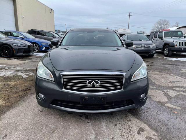 Photo of 2012 Grey INFINITI M35h