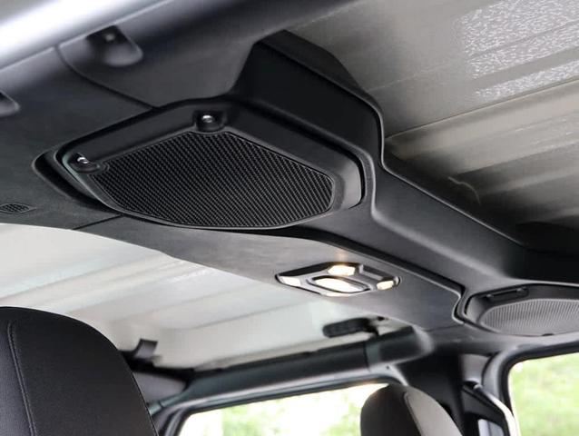 Photo of 2022 Silver Zynith Clearcoat Jeep Wrangler Unlimited