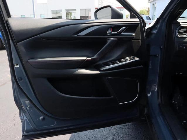 Photo of 2023 Polymetal Gray Metallic Mazda CX-9