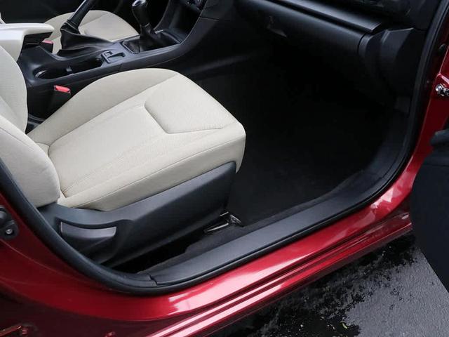 Photo of 2023 Crimson Red Pearl Subaru Impreza