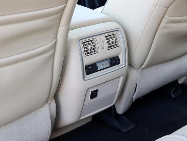 Photo of 2018 Hermosa Blue INFINITI QX60