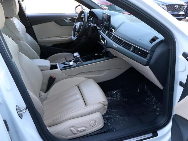 Photo of 2022 Glacier White Metallic Audi A4