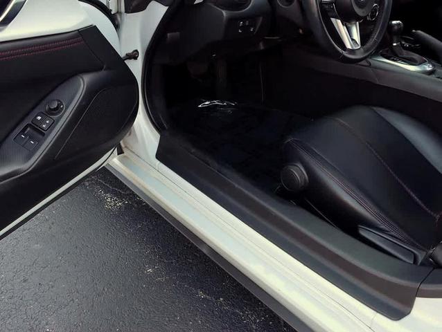 Photo of 2017 Ceramic Metallic Mazda MX-5 Miata RF