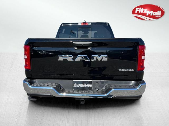 Photo of 2025 Diamond Black Crystal Pearlcoat RAM 1500