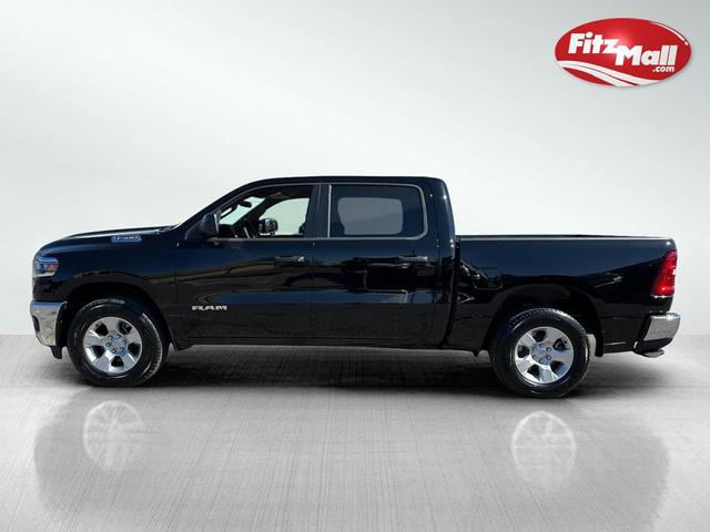Photo of 2025 Diamond Black Crystal Pearlcoat RAM 1500