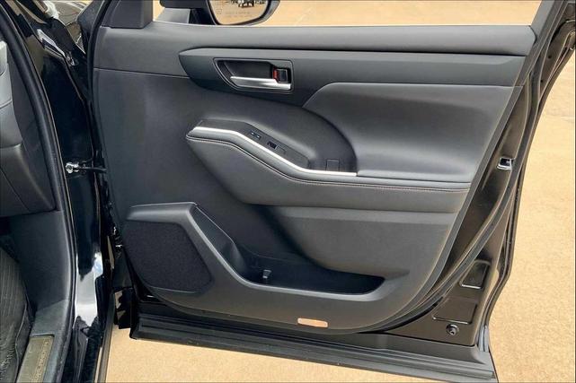 Photo of 2013 Mocha Stone Nissan Pathfinder
