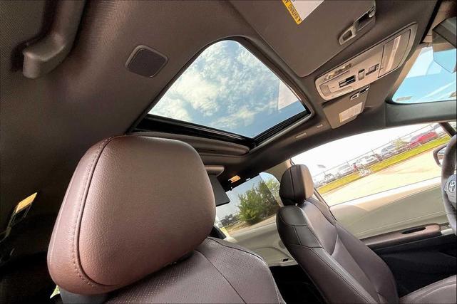 Photo of 2023 Predawn Gray Mica Toyota Sienna
