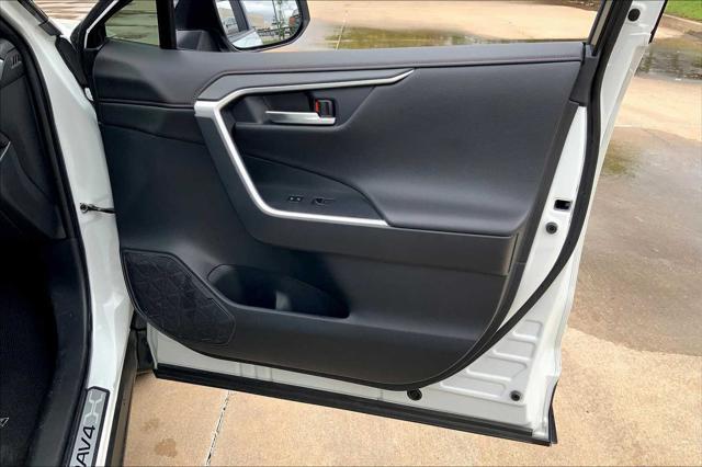 Photo of 2023 Wind Chill Pearl/Midnight Black Metallic Toyota RAV4 Prime