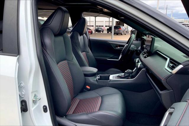 Photo of 2023 Wind Chill Pearl/Midnight Black Metallic Toyota RAV4 Prime