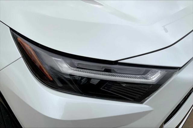 Photo of 2023 Wind Chill Pearl/Midnight Black Metallic Toyota RAV4 Prime