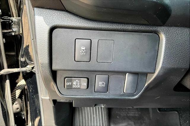 Photo of 2023 Black Toyota Tacoma