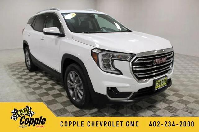 Photo of 2024 Summit White GMC Terrain