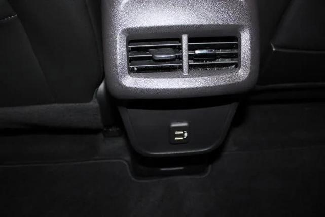 Photo of 2024 Summit White GMC Terrain