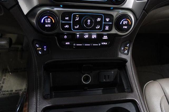 Photo of 2015 White Diamond Tricoat Chevrolet Tahoe