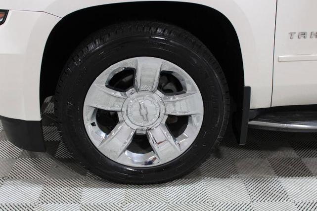 Photo of 2015 White Diamond Tricoat Chevrolet Tahoe