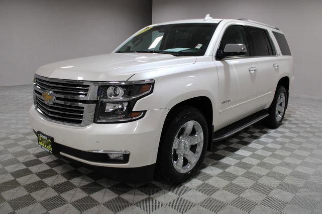Photo of 2015 White Diamond Tricoat Chevrolet Tahoe