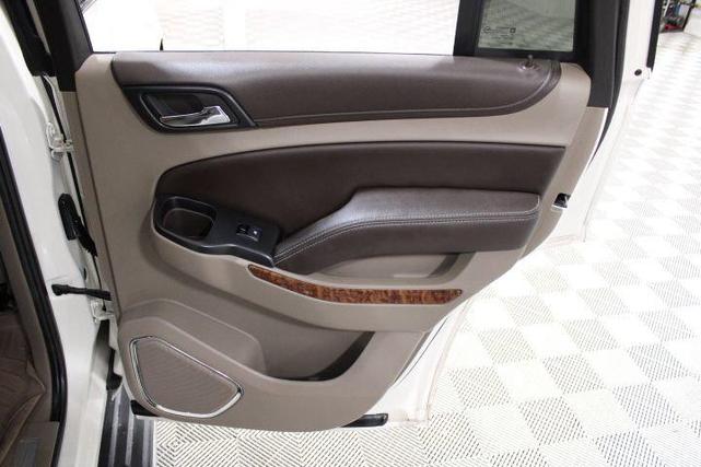 Photo of 2015 White Diamond Tricoat Chevrolet Tahoe