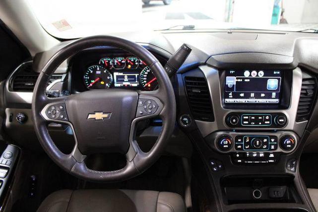 Photo of 2015 White Diamond Tricoat Chevrolet Tahoe