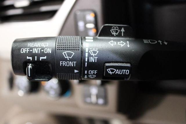 Photo of 2015 White Diamond Tricoat Chevrolet Tahoe