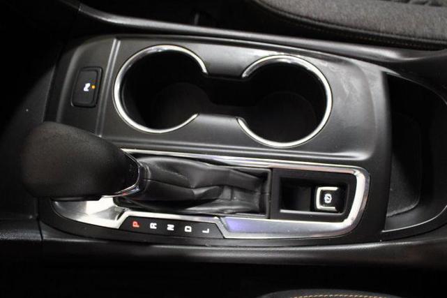 Photo of 2023 Iron Gray Metallic Chevrolet Equinox