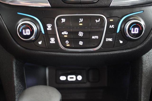Photo of 2023 Iron Gray Metallic Chevrolet Equinox
