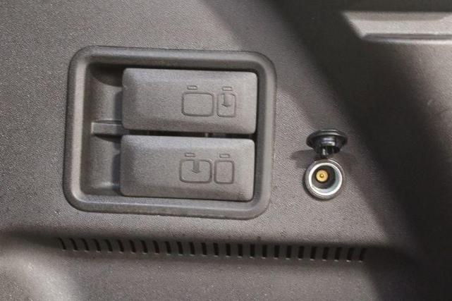 Photo of 2022 Mosaic Black Metallic Chevrolet Equinox