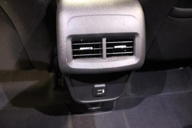 Photo of 2023 Mosaic Black Metallic Chevrolet Equinox