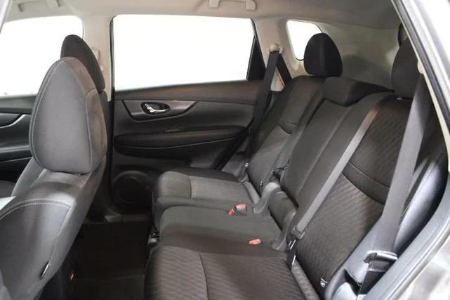 Photo of 2020 Gun Metallic Nissan Rogue